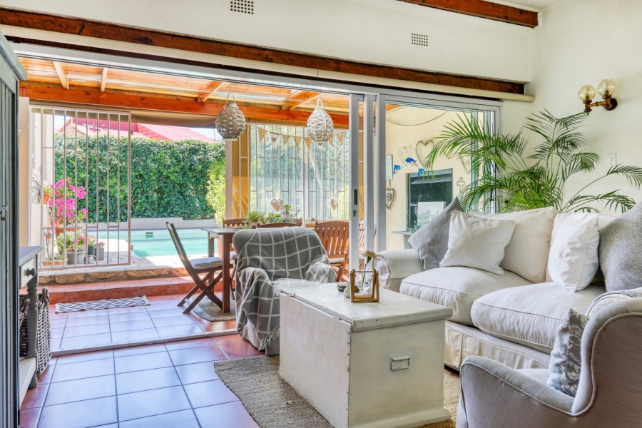 3 Bedroom Property for Sale in Kenilworth Upper Western Cape